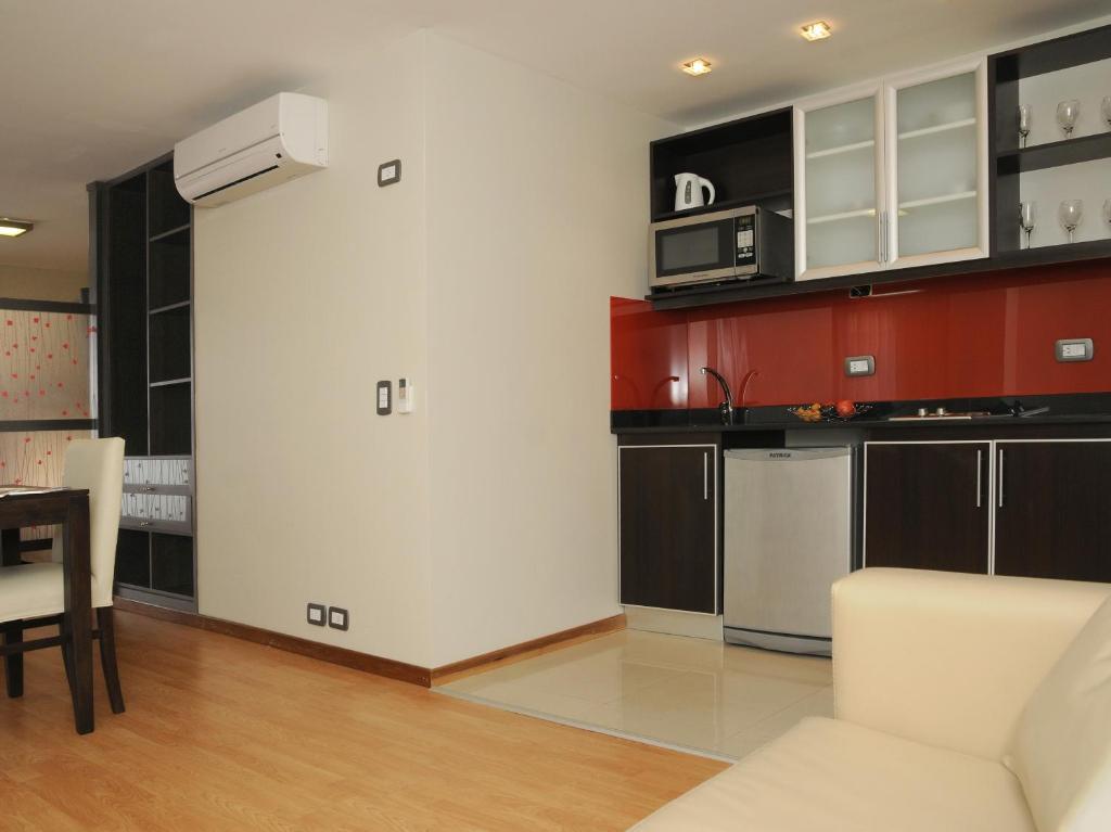 Del Bono Suites Art Hotel San Juan Room photo